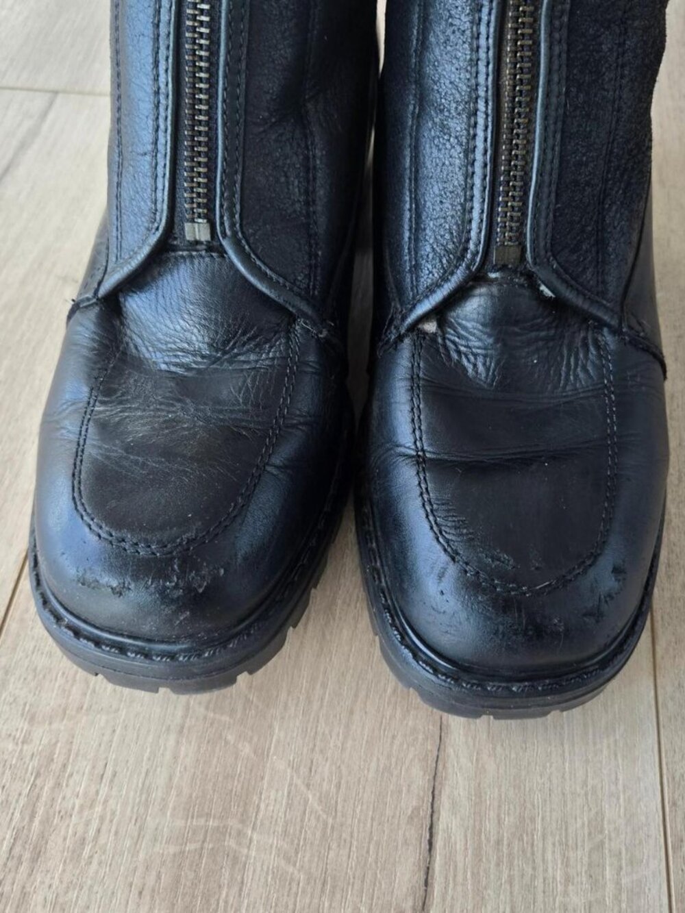 black chunky front zip ankle boots ☆ size 38